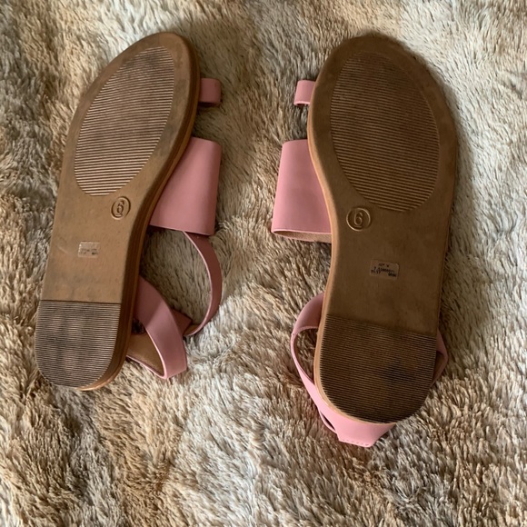 Sandals - Picture 3 of 3